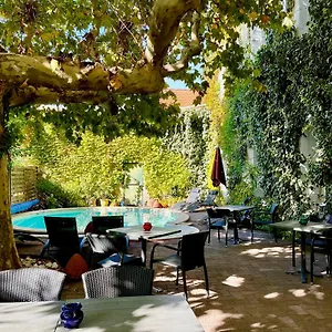 Cit'hotel Le Louvre Orange (Vaucluse)