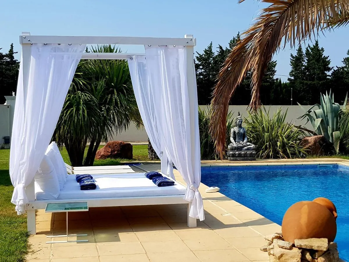 Le Studio Du Bonheur Orange  0*, Orange (Vaucluse)